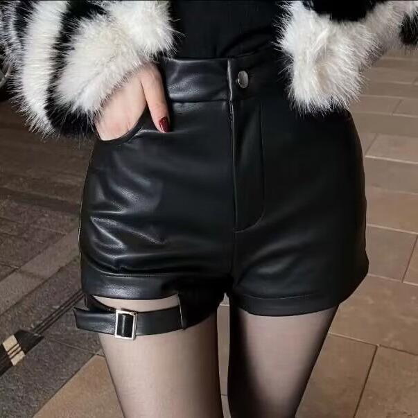 Women s Sexy Black Leather Slimming Straight-Leg Shorts - Hot Girl Spring Trend, Versatile Fit, Casual Solid Color. Small чёрный
Women s Sexy Black Leather Slimming Straight-Leg Shorts - Hot Girl Spring Trend, Versatile Fit, Casual Solid Color. Small чёрный