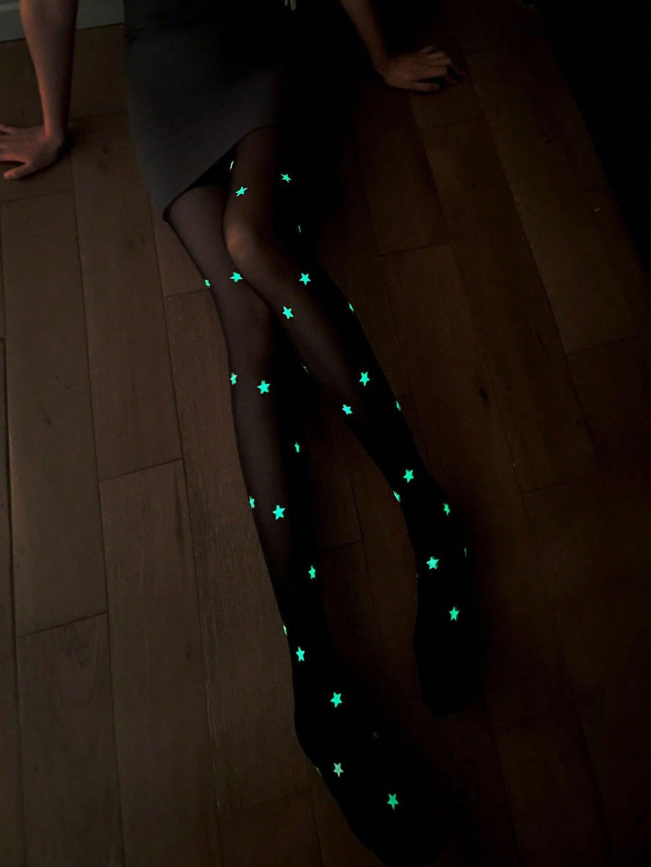 Glow In The Dark Black Pantyhose Women Sexy Sheer Tights For Night Club Party Holiday Luminous Stockings Bowknot Woman Clothes One Size
Glow In The Dark Black Pantyhose Women Sexy Sheer Tights For Night Club Party Holiday Luminous Stockings Bowknot Woman Clothes One Size