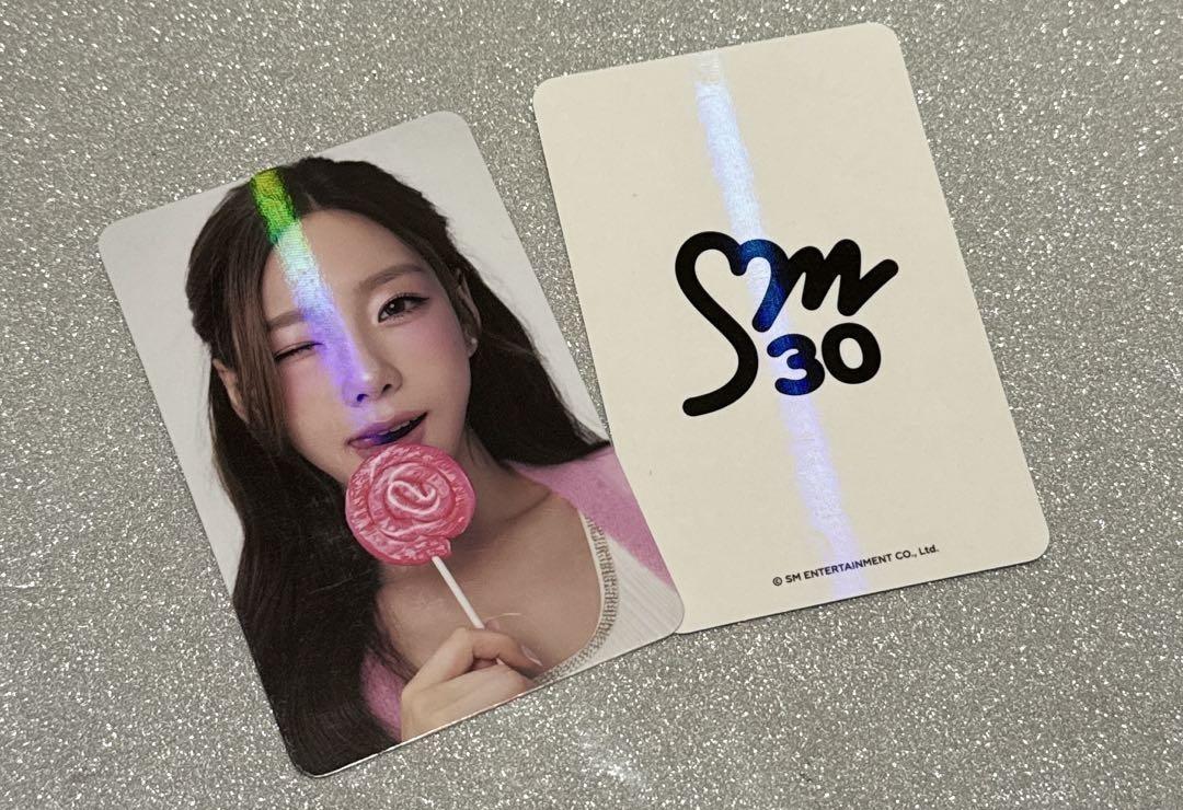 Использованная SMTOWN LIVE 2025 SNSD TAEYEON hottracks Limited официальная благотворительная фотокарточка Girls Generation GG SEOUL
Использованная SMTOWN LIVE 2025 SNSD TAEYEON hottracks Limited официальная благотворительная фотокарточка Girls Generation GG SEOUL