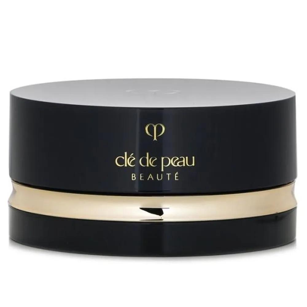 Clé de Peau Translucent Loose Powder-1 Light 26g
Clé de Peau Translucent Loose Powder-1 Light 26g