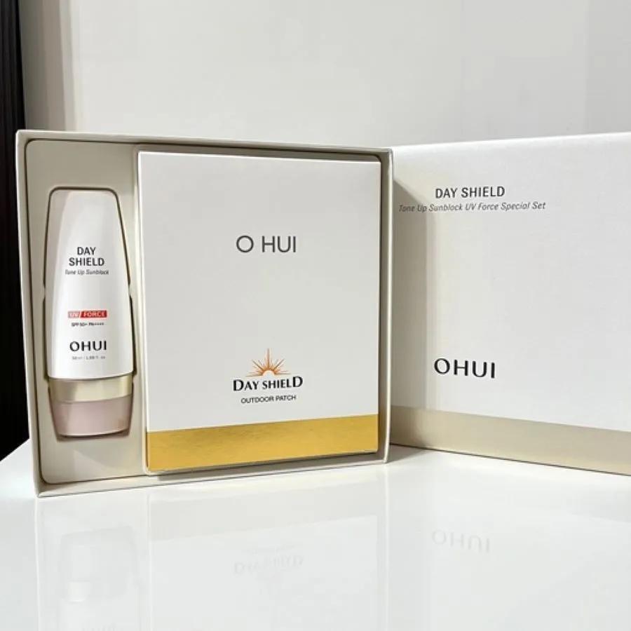 O HUI Day Shield Tone up Sunblock UV Force set 2 items / Sunscreen, Moisturizing, Korean Cosmetics, Kbeauty
O HUI Day Shield Tone up Sunblock UV Force set 2 items / Sunscreen, Moisturizing, Korean Cosmetics, Kbeauty