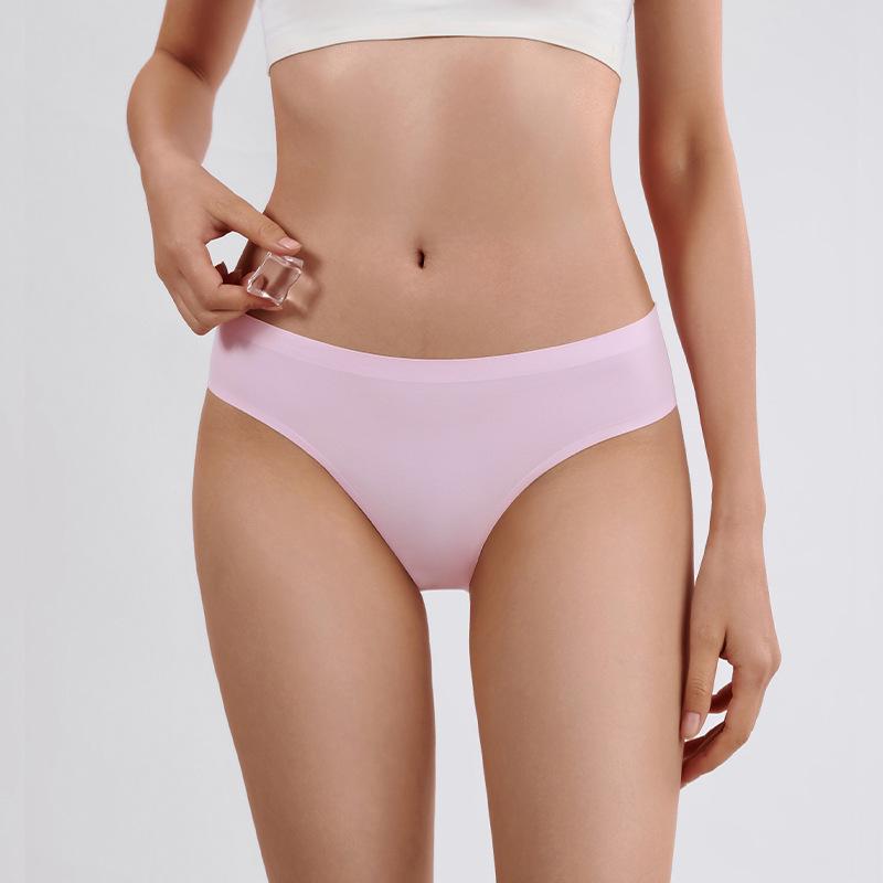 Европейские и американские женские бесшовные трусики-слипы из ледяного шелка, антибактериальные, дышащие Extra Large
Европейские и американские женские бесшовные трусики-слипы из ледяного шелка, антибактериальные, дышащие Extra Large