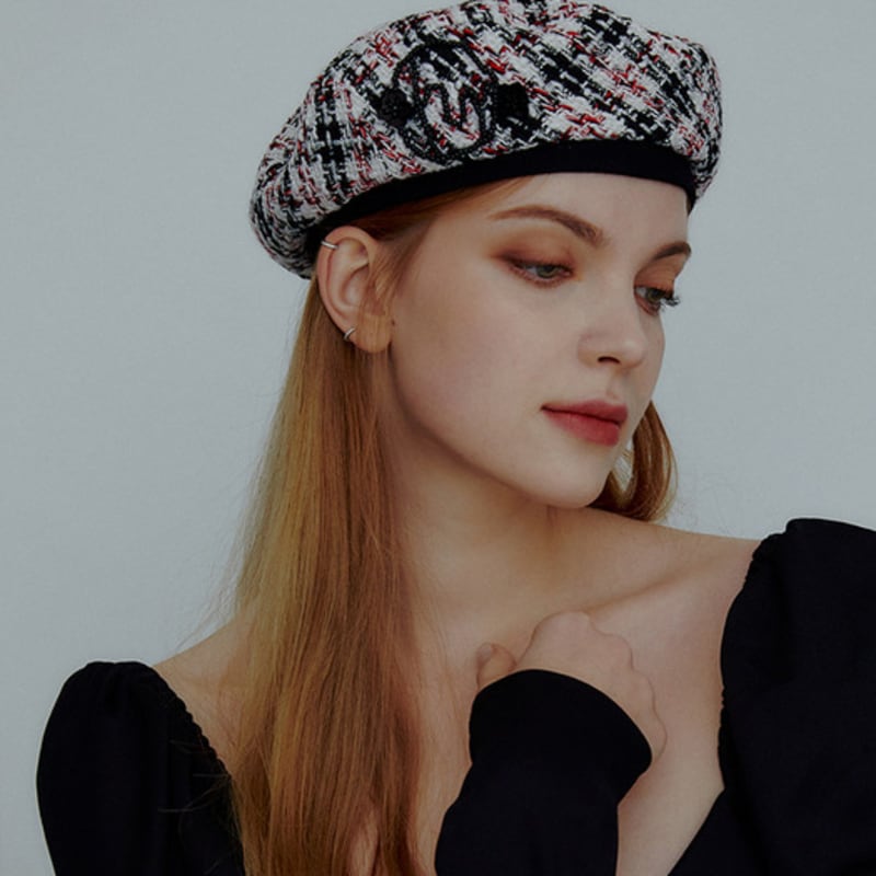 БЕРЕТ L HEUR PETITE FLEUR M 58cm
БЕРЕТ L HEUR PETITE FLEUR M 58cm