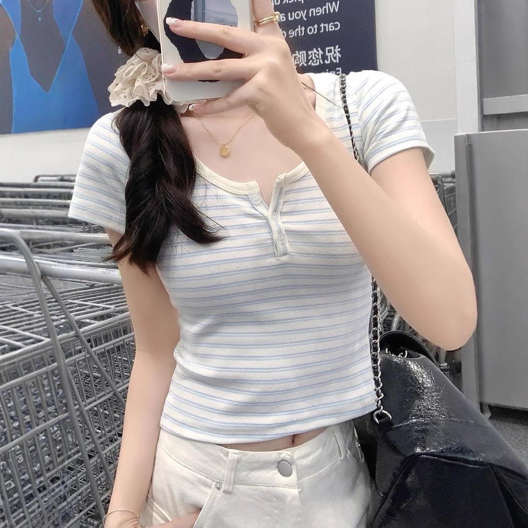 Women s Color Block Striped U-Neck Short Sleeve Slim-Fit T-Shirt - Korean Style, Petite, Age-Reducing Summer Top Medium
Women s Color Block Striped U-Neck Short Sleeve Slim-Fit T-Shirt - Korean Style, Petite, Age-Reducing Summer Top Medium