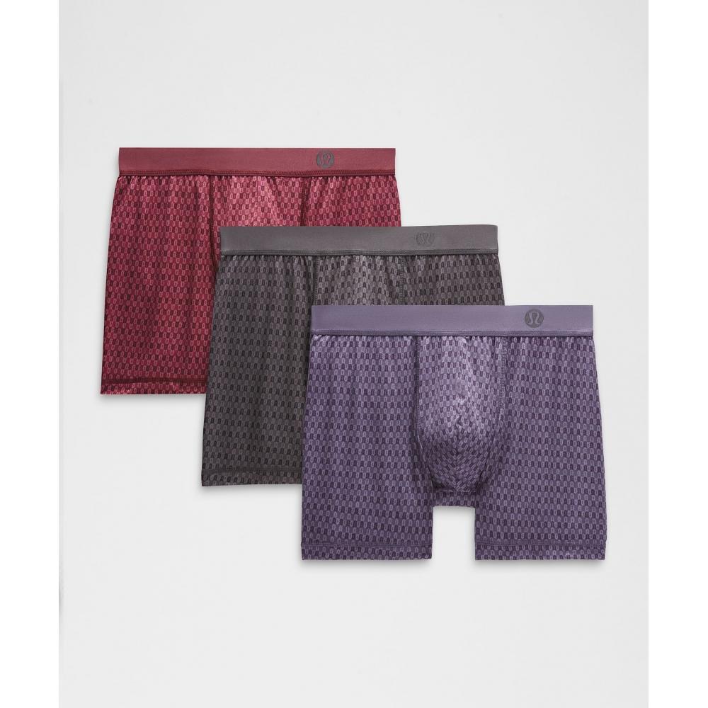 Lululemon Always In Motion Boxer 5 3 Pack Cedar Stamp mIni WP Nightfall Multi Cedar Stamp mIni WP Garnet Multi Cedar Stamp mIni WP Grey Multi XXL/5
Lululemon Always In Motion Boxer 5 3 Pack Cedar Stamp mIni WP Nightfall Multi Cedar Stamp mIni WP Garnet Multi Cedar Stamp mIni WP Grey Multi XXL/5