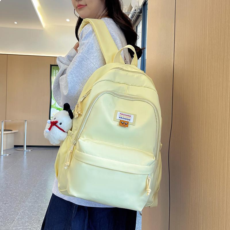 Simple and versatile in large-capacity schoolbag fashion backpack female middle school student junior high school student schoolbag computer backpack жёлтый
Simple and versatile in large-capacity schoolbag fashion backpack female middle school student junior high school student schoolbag computer backpack жёлтый