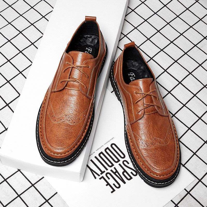 Real cowhide men s casual leather shoes British business dress inner height increase youth Korean version trend men s shoes winter velvet 42
Real cowhide men s casual leather shoes British business dress inner height increase youth Korean version trend men s shoes winter velvet 42