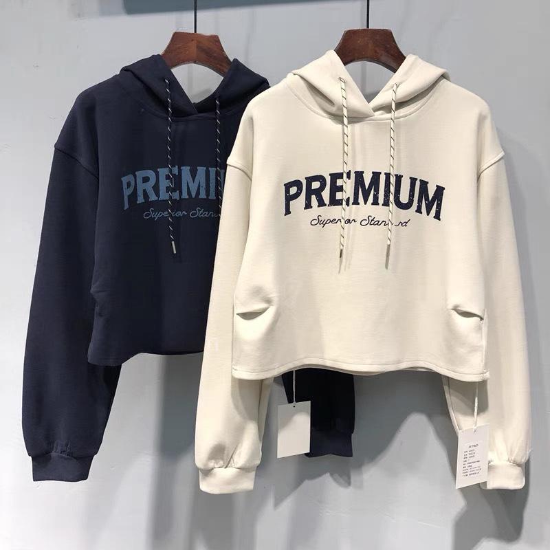 2025 Spring & Autumn Women s Chic Korean-Style Lettered Sweatshirt: Slimming, Loose Fit L
2025 Spring & Autumn Women s Chic Korean-Style Lettered Sweatshirt: Slimming, Loose Fit L