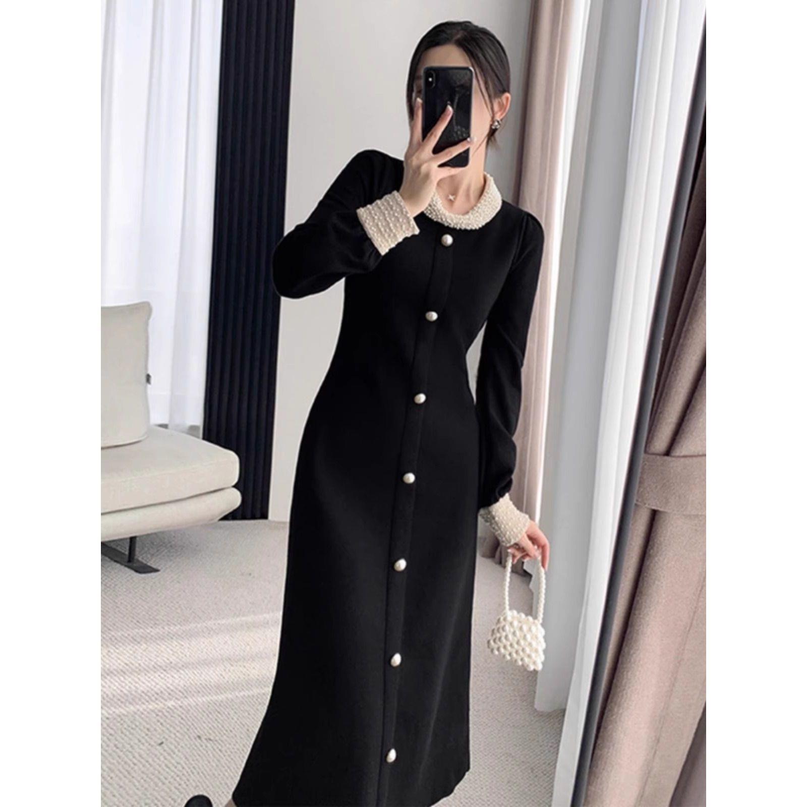 2025 Autumn/Winter European Hepburn Style Little Black Dress: Elegant Knit for the Sophisticated Socialite Medium (48-53 kg)
2025 Autumn/Winter European Hepburn Style Little Black Dress: Elegant Knit for the Sophisticated Socialite Medium (48-53 kg)