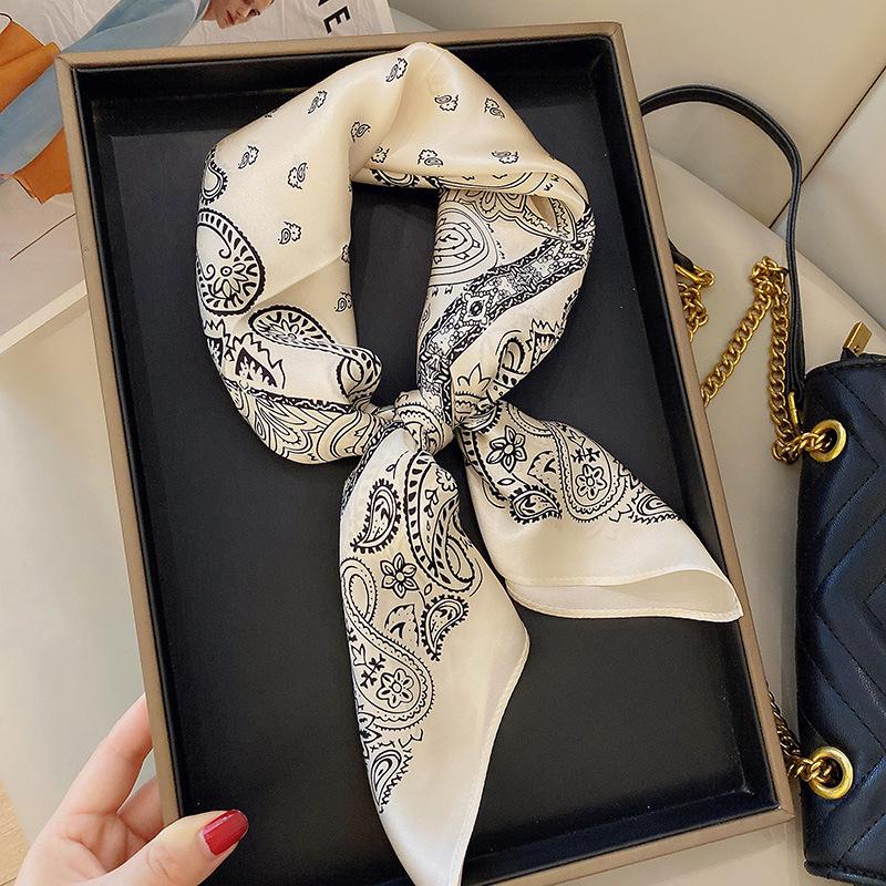 Women s Luxury Retro Paisley Silk Scarf & Matching Shirt Set - Stylish Autumn/Winter Accessory
Women s Luxury Retro Paisley Silk Scarf & Matching Shirt Set - Stylish Autumn/Winter Accessory