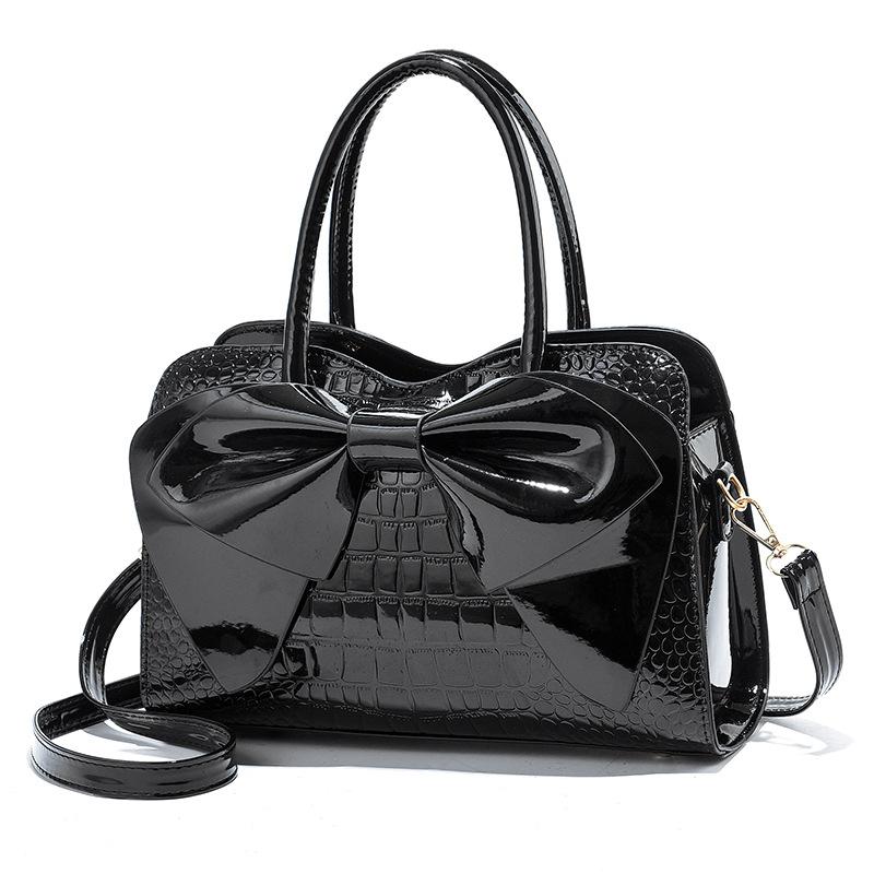 Fashion Women Handbags Tassel PU Leather Totes Bag Top-handle Embroidery Bag Shoulder Bag Lady Simple Style Crocodile Pattern 30x12x20cm чёрный
Fashion Women Handbags Tassel PU Leather Totes Bag Top-handle Embroidery Bag Shoulder Bag Lady Simple Style Crocodile Pattern 30x12x20cm чёрный