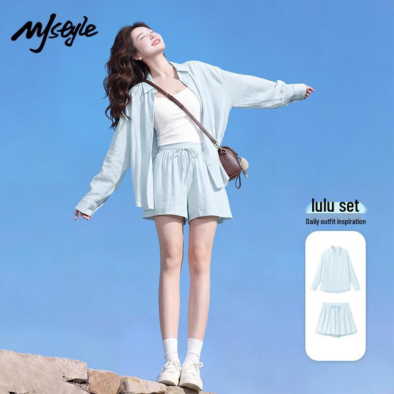 Модный комплект в стиле MJ M
Модный комплект в стиле MJ M