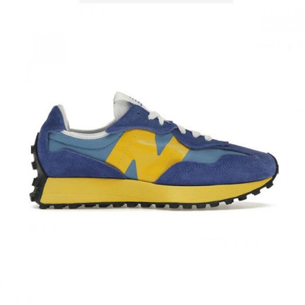 New Balance 327 Blue Sneakers 230
New Balance 327 Blue Sneakers 230