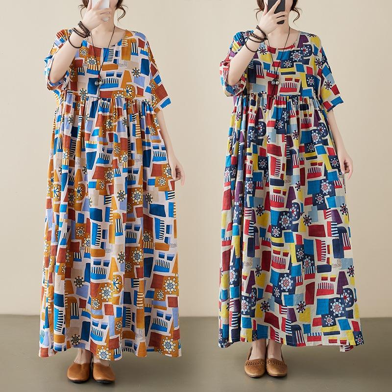 Simple literary and idyllic summer new loose and thin bohemian foreign trade short-sleeved dress, women Large size average size
Simple literary and idyllic summer new loose and thin bohemian foreign trade short-sleeved dress, women Large size average size