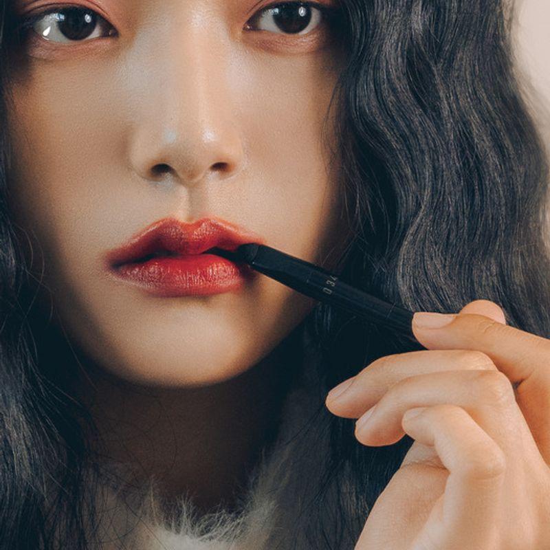 034 Pom Pom S Brush
034 Pom Pom S Brush