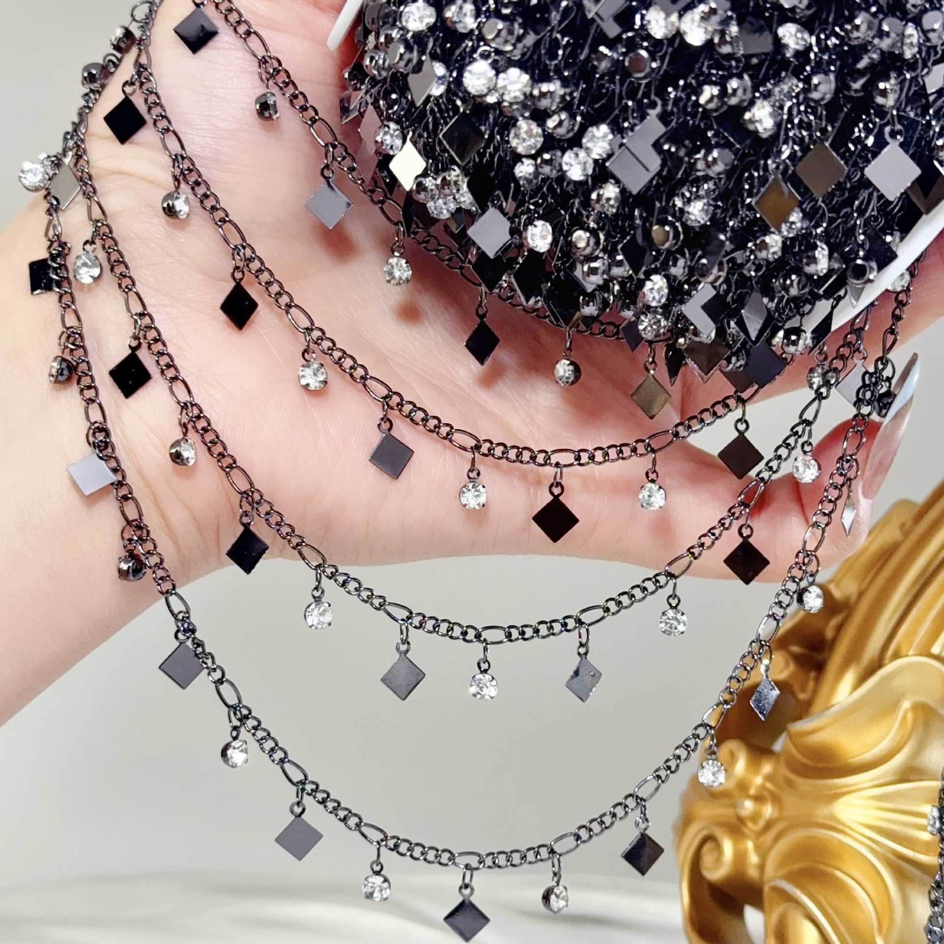 0.5/1/2M Square Rhinestone Pendant Star Tassel Copper Chain DIY Handmade Chain Bracelet Necklace Jewelry Clothing Accessories 0.5meter
0.5/1/2M Square Rhinestone Pendant Star Tassel Copper Chain DIY Handmade Chain Bracelet Necklace Jewelry Clothing Accessories 0.5meter