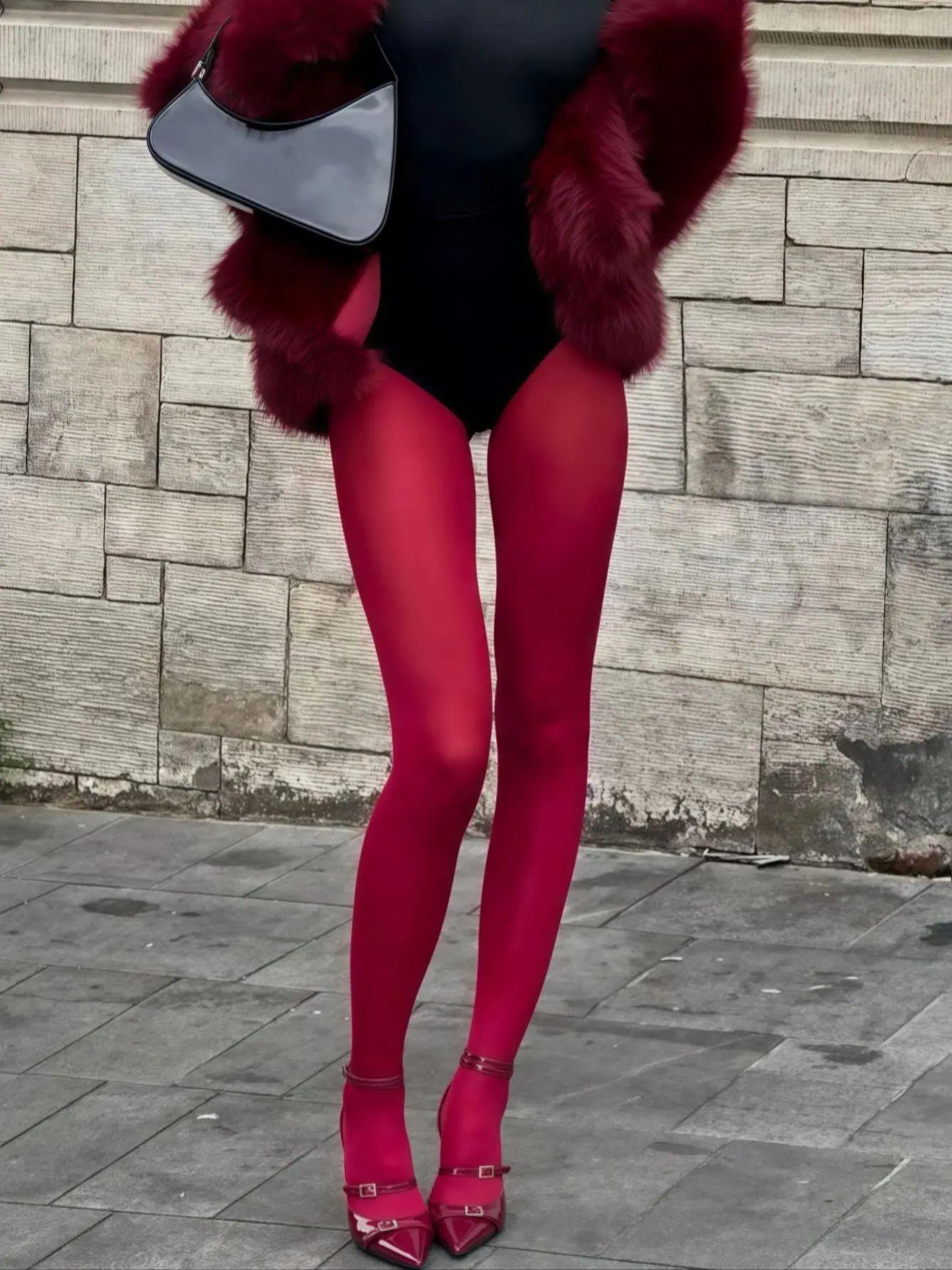 Women S Matte Red Velvet Tights - A Bold Statement In Luxe Comfort High Elasticity Versatile For An Unforgettable Street Style L
Women S Matte Red Velvet Tights - A Bold Statement In Luxe Comfort High Elasticity Versatile For An Unforgettable Street Style L