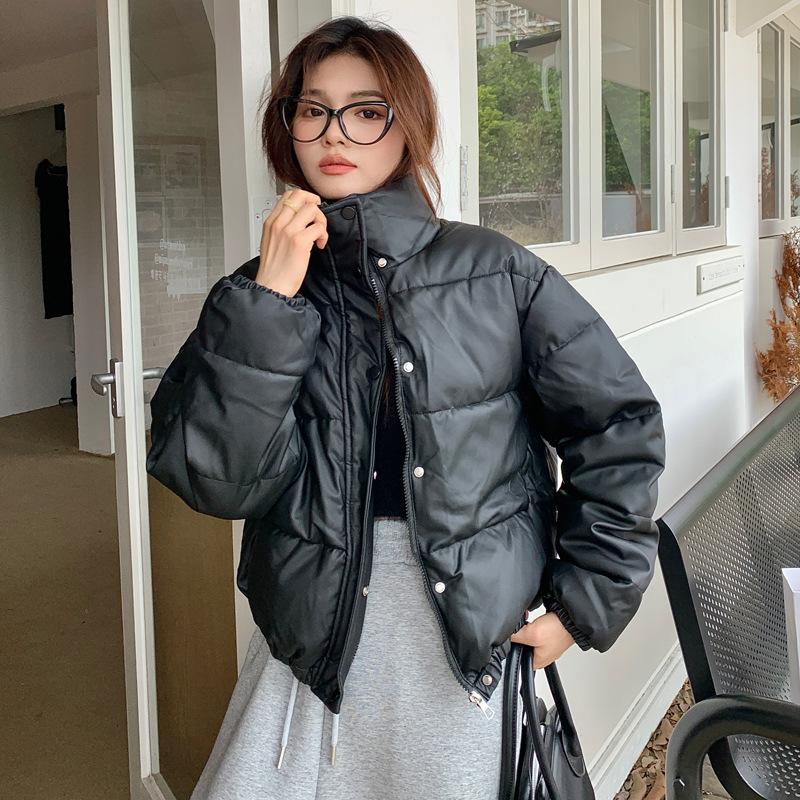 Женская короткая куртка из ПУ с хлопковым наполнителем, женская, 2025, зимняя одежда, новая американская повседневная куртка-пуховик свободного кроя со стойкой, утолщенная куртка M чёрный
Женская короткая куртка из ПУ с хлопковым наполнителем, женская, 2025, зимняя одежда, новая американская повседневная куртка-пуховик свободного кроя со стойкой, утолщенная куртка M чёрный