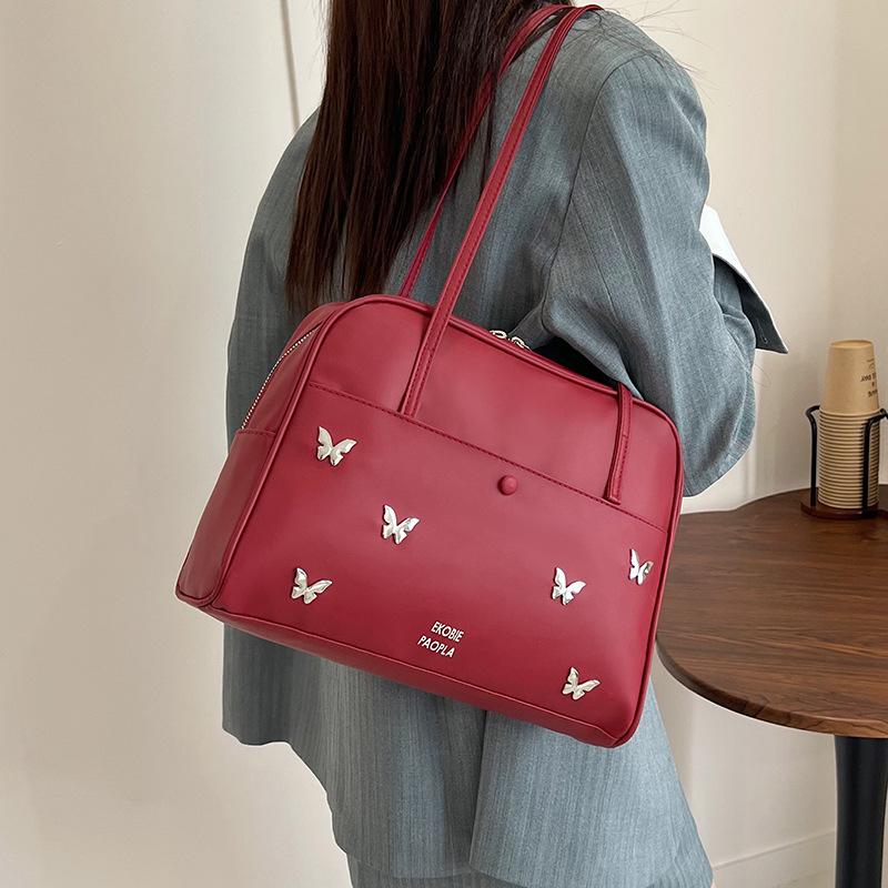 Textured large-capacity handbag women s new shoulder underarm bag fashionable and sweet butterfly tote bag красный
Textured large-capacity handbag women s new shoulder underarm bag fashionable and sweet butterfly tote bag красный