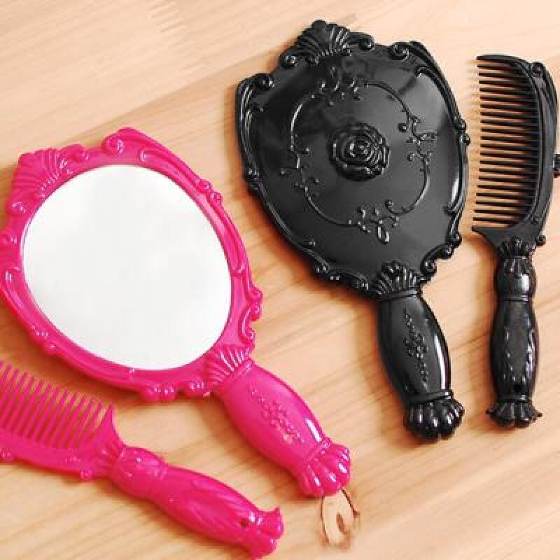 Beauty Comb Mirror Set black
Beauty Comb Mirror Set black