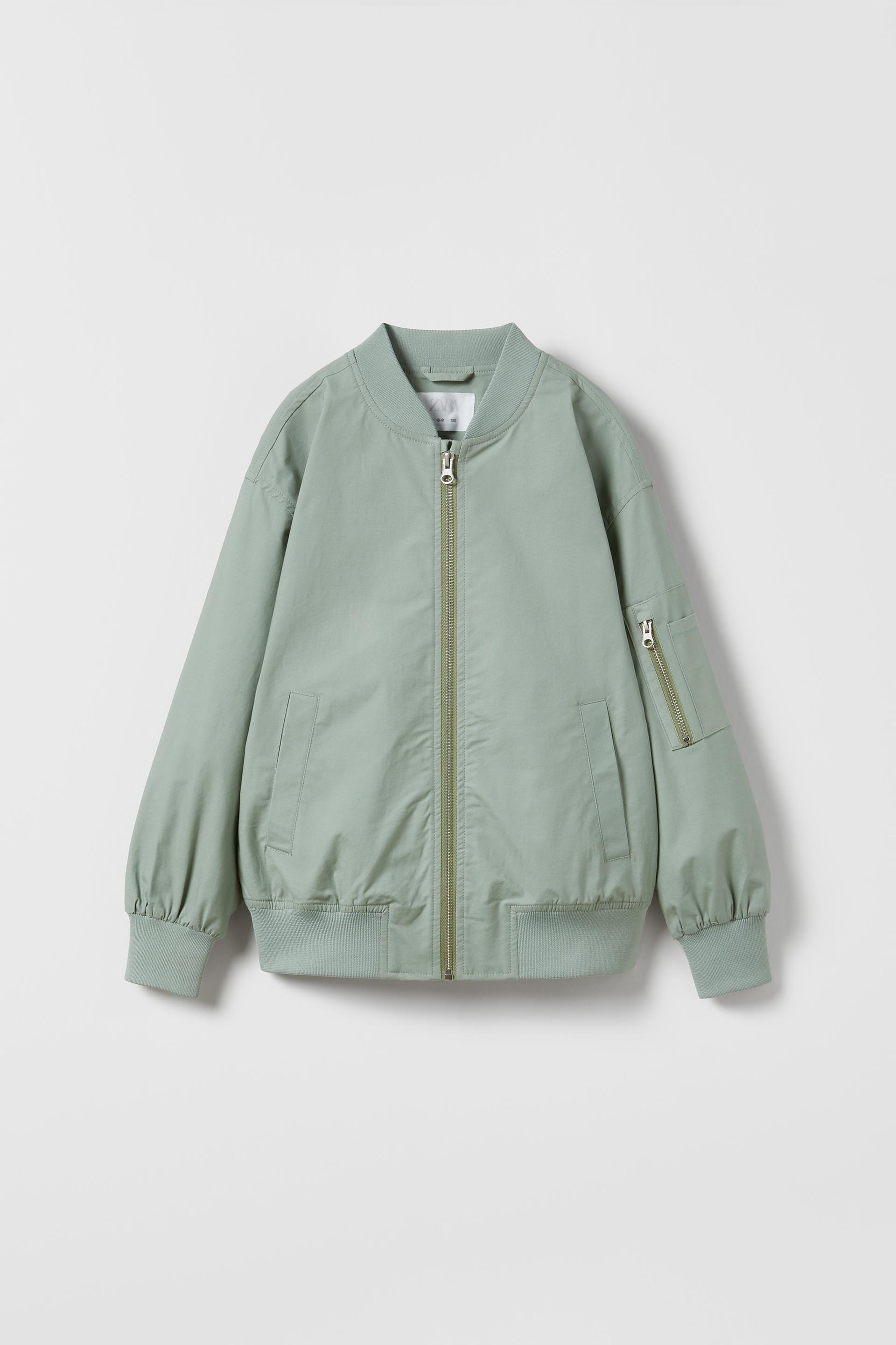 КУРТКА-БОМБЕР ИЗ ХЛОПКА
КУРТКА-БОМБЕР ИЗ ХЛОПКА