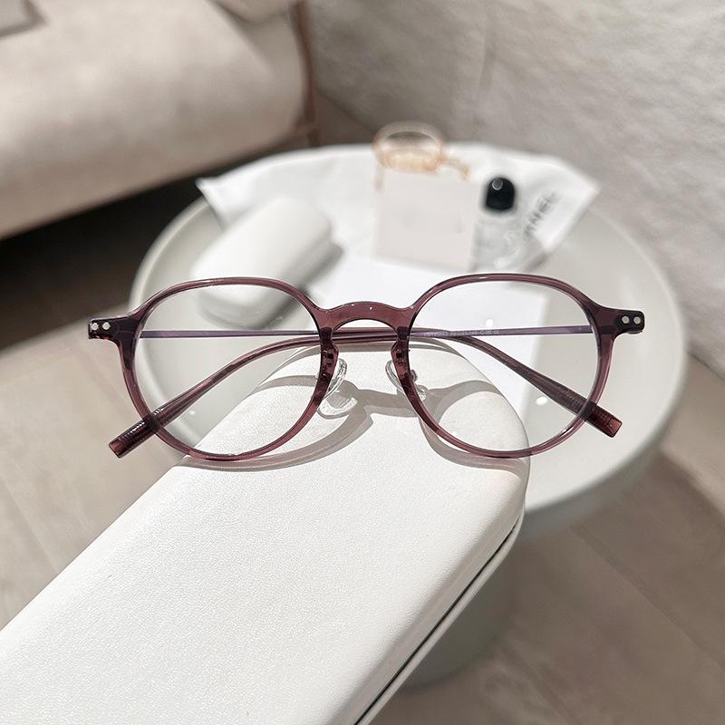 New Kunda Pure Titanium Vintage Round Eyeglass Frame KBT98863 for Small Faces, Prescription Compatible.
New Kunda Pure Titanium Vintage Round Eyeglass Frame KBT98863 for Small Faces, Prescription Compatible.