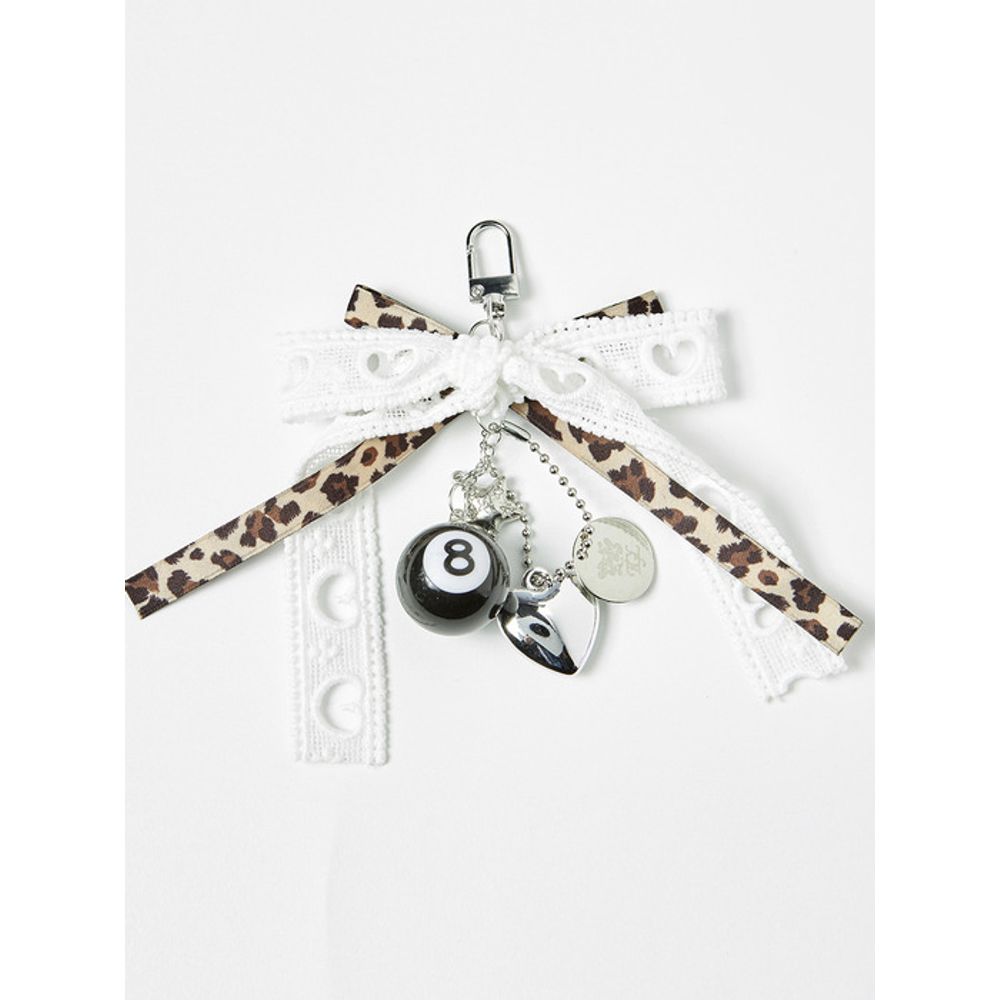 The GREEN Lab Lace Ribbon Keyring (LEOPARD) LEOPARD PATTERN
The GREEN Lab Lace Ribbon Keyring (LEOPARD) LEOPARD PATTERN