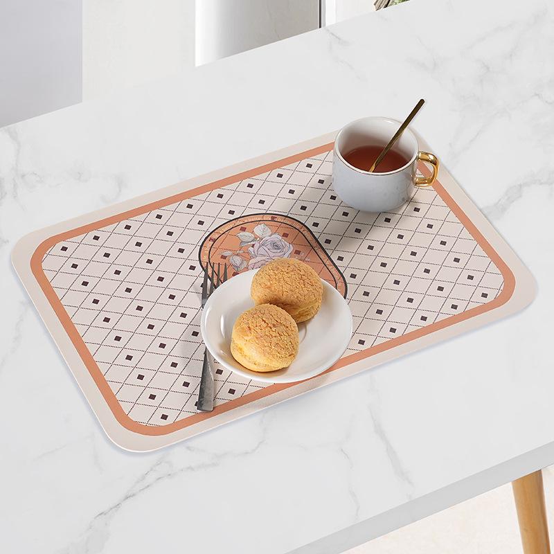 Элегантный водонепроницаемый и маслостойкий изоляционный обеденный коврик в европейском стиле - высококачественный кожаный коврик для стола и защита стола
Элегантный водонепроницаемый и маслостойкий изоляционный обеденный коврик в европейском стиле - высококачественный кожаный коврик для стола и защита стола