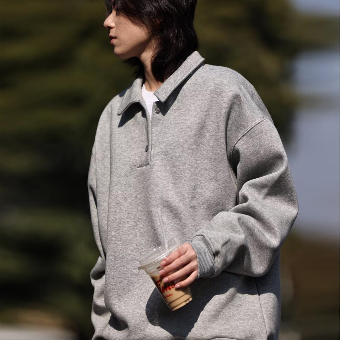 Men s Gray Casual Polo Hoodie - Autumn Loose Fit Pullover with Lapel XL сірий колір
Men s Gray Casual Polo Hoodie - Autumn Loose Fit Pullover with Lapel XL сірий колір