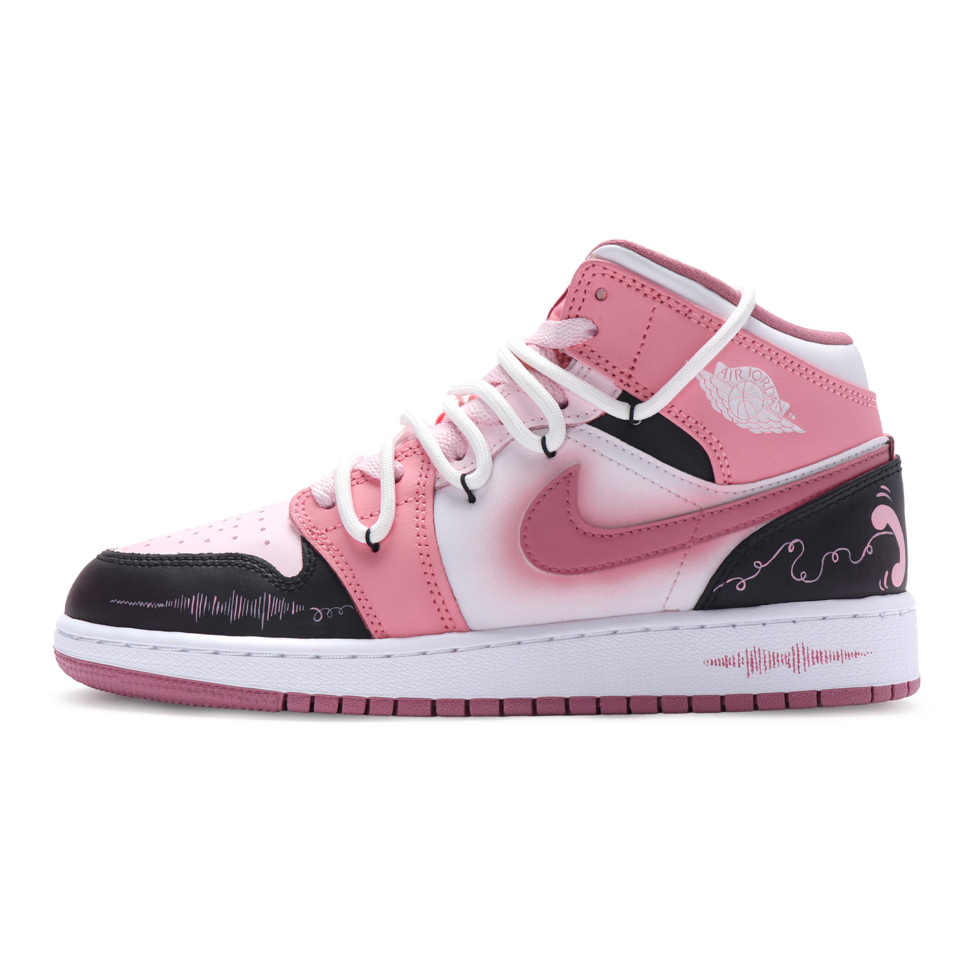 Jordan Air Jordan 1 811 Manufacturing, Love Confession High top Vintage Basketball Shoes Women s Pink Black White DQ8423-616(Team80-) 38.5
Jordan Air Jordan 1 811 Manufacturing, Love Confession High top Vintage Basketball Shoes Women s Pink Black White DQ8423-616(Team80-) 38.5