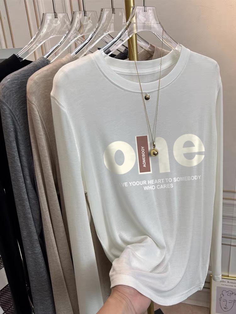 Korean Cartoon Print Round Neck Long Sleeve T-shirt - Spring/Autumn Versatile Base Layer L
Korean Cartoon Print Round Neck Long Sleeve T-shirt - Spring/Autumn Versatile Base Layer L
