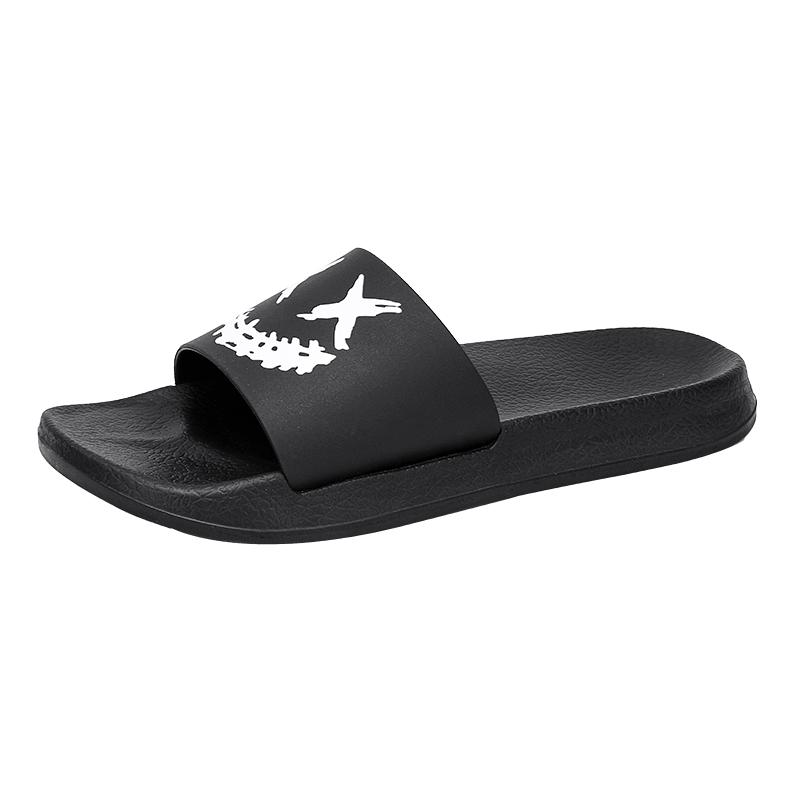 Тапочки для мужчин, которые носят снаружи, летние модные шлепанцы, нескользящие сандалии для ванной и дома 40-41
Тапочки для мужчин, которые носят снаружи, летние модные шлепанцы, нескользящие сандалии для ванной и дома 40-41