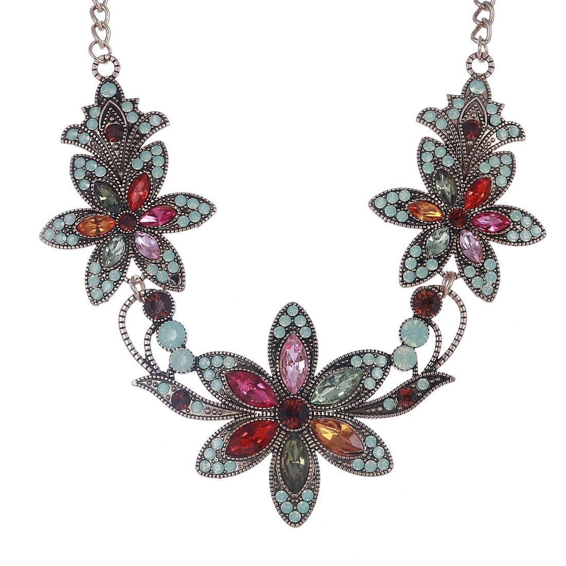 Винтажное модное женское колье с подвеской в виде цветка
Винтажное модное женское колье с подвеской в виде цветка