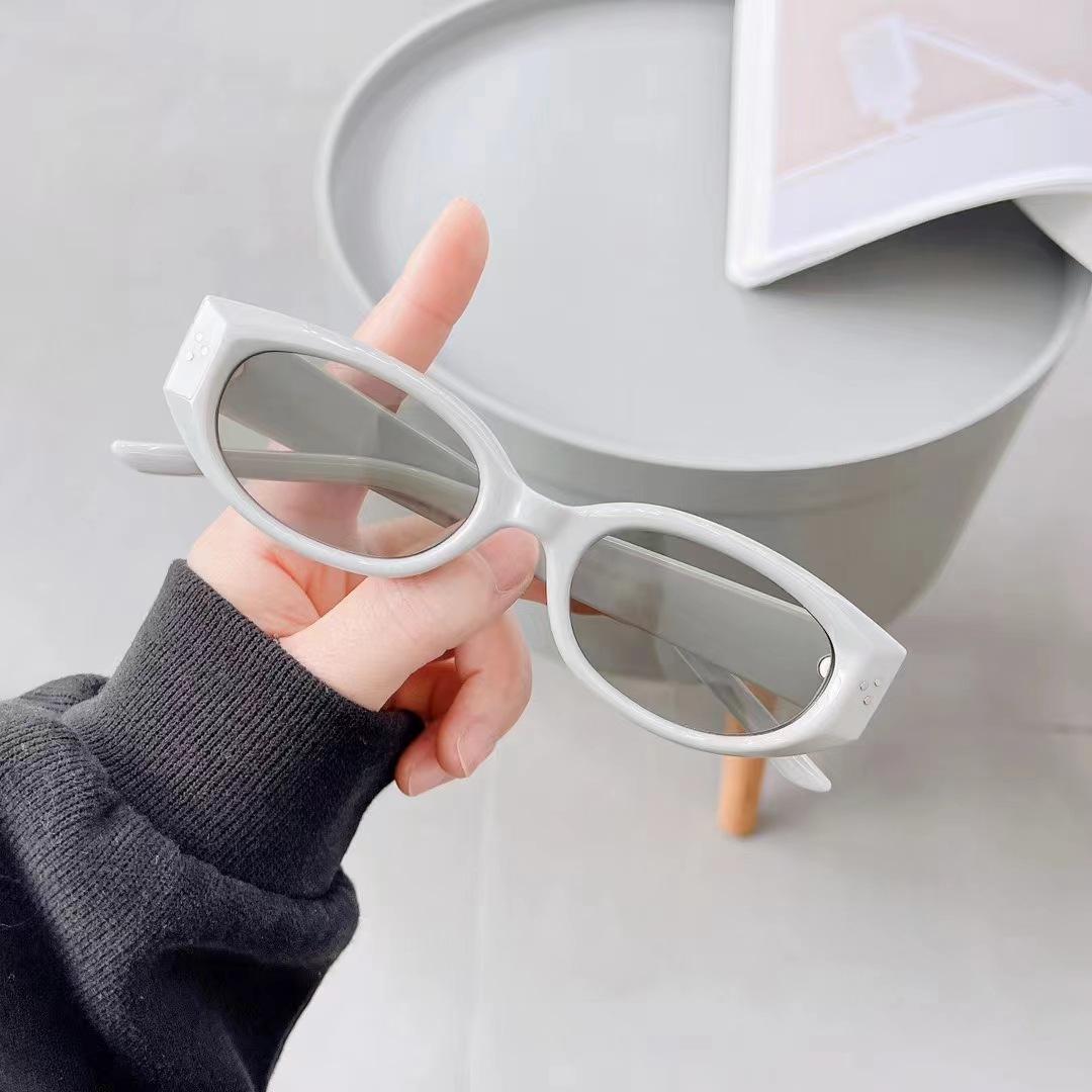 Latest Style Women s Sunglasses Cat Eye Shape UV Protection Trendy Sun Eyeglasses Travelling Driving Male Sunglass
Latest Style Women s Sunglasses Cat Eye Shape UV Protection Trendy Sun Eyeglasses Travelling Driving Male Sunglass