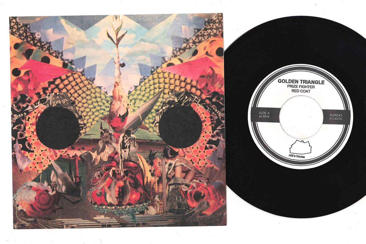 7inch Record GOLDEN TRIANGLE - Prize Fighter RHR043 ROB S HOUSE 2008 US Rock Used
7inch Record GOLDEN TRIANGLE - Prize Fighter RHR043 ROB S HOUSE 2008 US Rock Used