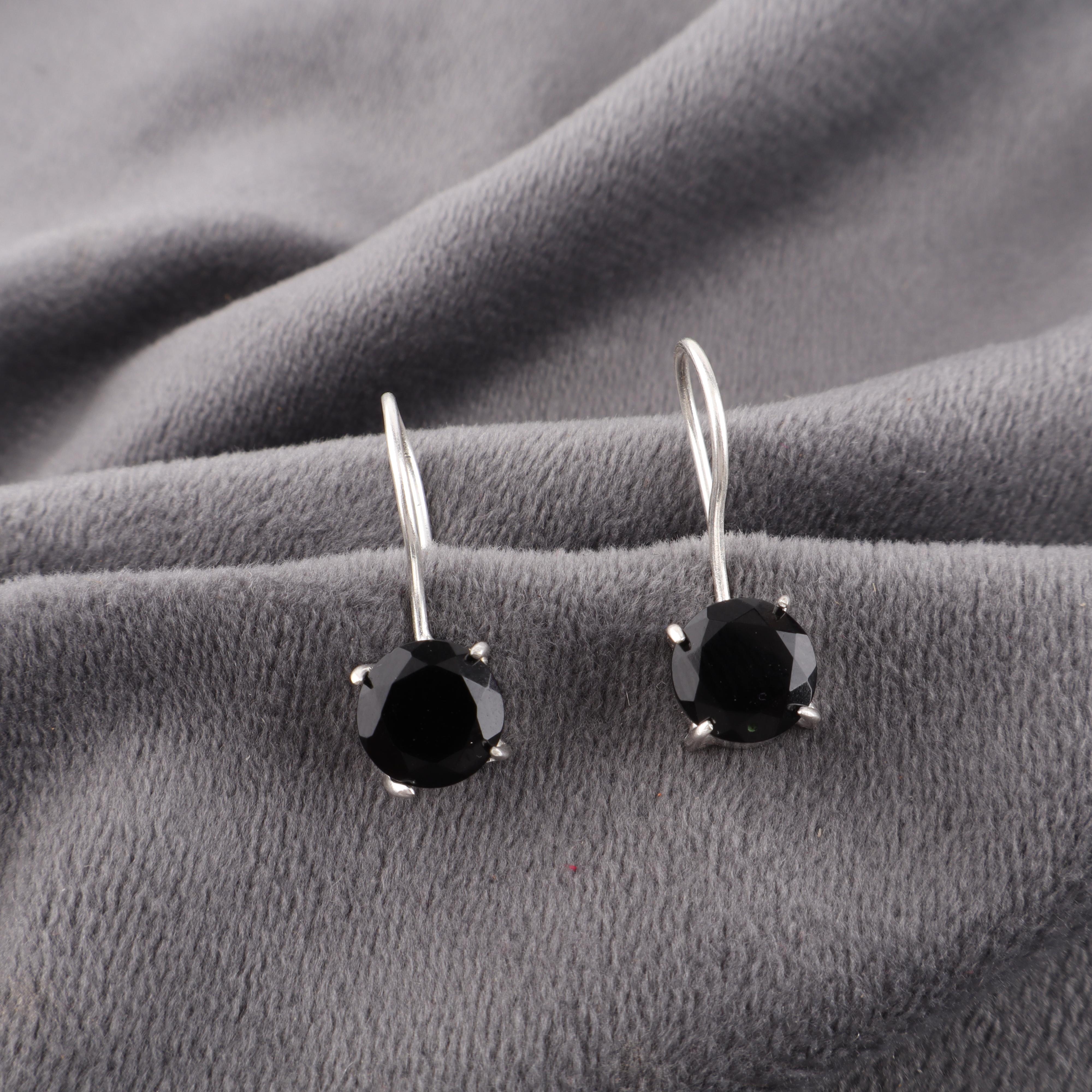 Серьги из голубого оникса, Подвеска из драгоценного камня ручной работы, Серьги из стерлингового серебра 925 пробы, Изумительные украшения, Для подарка на помолвку 0.92 inches чёрный
Серьги из голубого оникса, Подвеска из драгоценного камня ручной работы, Серьги из стерлингового серебра 925 пробы, Изумительные украшения, Для подарка на помолвку 0.92 inches чёрный