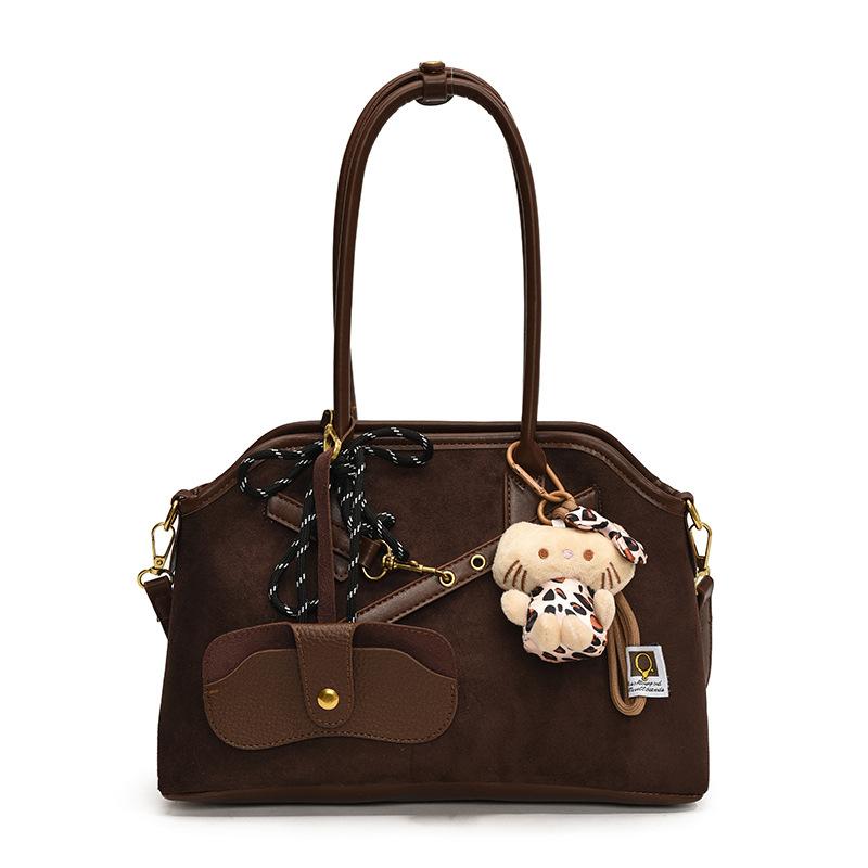 Корейская сумка на плечо для работы и учебы для женщин, модная на осень-зиму, портативная сумка большой вместимости
Корейская сумка на плечо для работы и учебы для женщин, модная на осень-зиму, портативная сумка большой вместимости