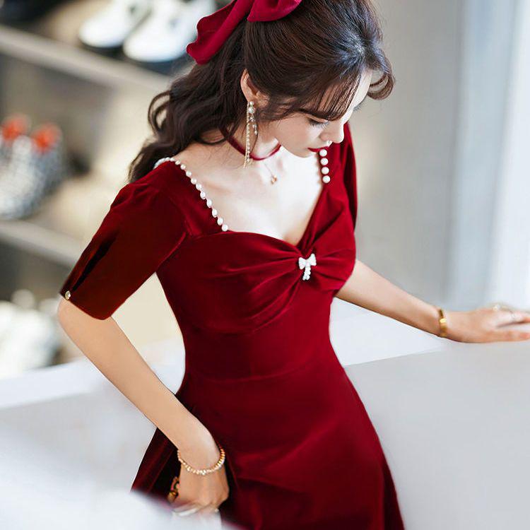 2025 Винно-красное Платье с коротким рукавом для свадьбы и вечера - Женский Высококлассный Весенне-летний Наряд для невесты и выпускного L
2025 Винно-красное Платье с коротким рукавом для свадьбы и вечера - Женский Высококлассный Весенне-летний Наряд для невесты и выпускного L