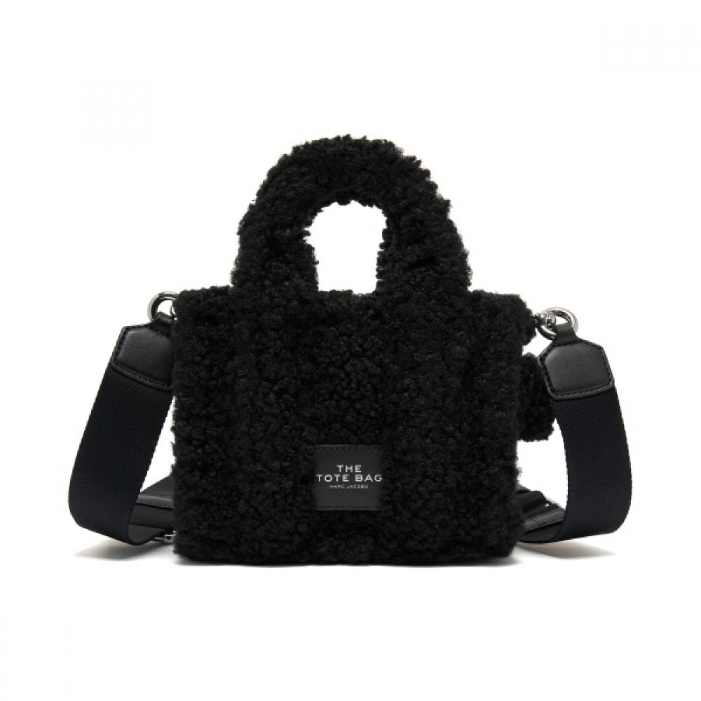 Marc Jacobs H011m12fa22 001 Сумка-тоут The Teddy Mini з верхньою ручкою H011M12FA22 001
Marc Jacobs H011m12fa22 001 Сумка-тоут The Teddy Mini з верхньою ручкою H011M12FA22 001