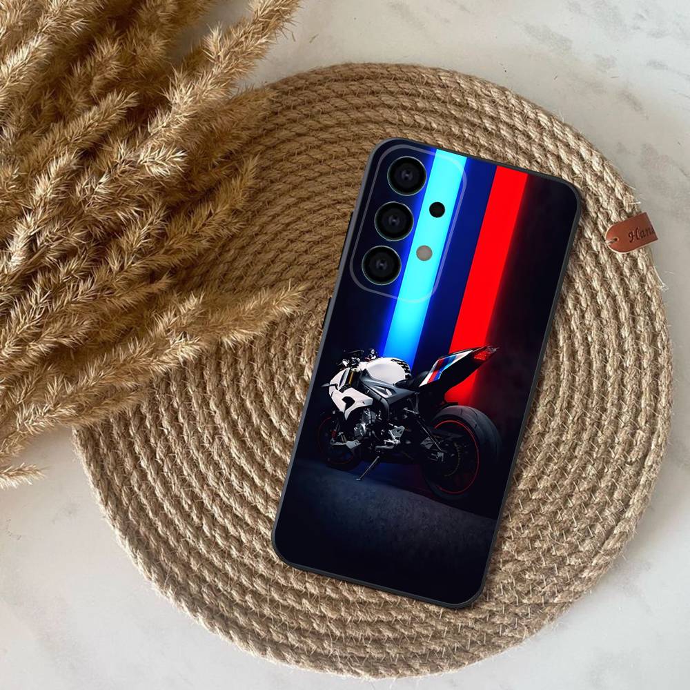 Cool S-s1000rr motorcycle Phone Case For Samsung S25,S24,S21,S22,S23,S30,Ultra,S20,Plus,Fe,Lite,Note,10,9,5G Black Cover Samsung S235G
Cool S-s1000rr motorcycle Phone Case For Samsung S25,S24,S21,S22,S23,S30,Ultra,S20,Plus,Fe,Lite,Note,10,9,5G Black Cover Samsung S235G