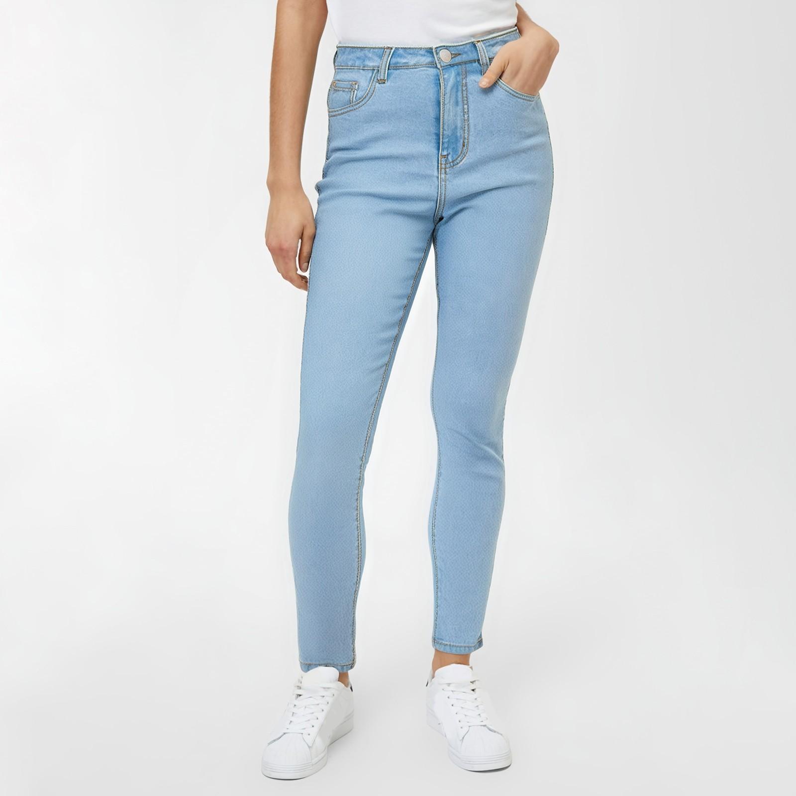 Ladies Solid Color Casual Versatile Mid Waist Small Leg Pants Jeans XL світло-синій колір
Ladies Solid Color Casual Versatile Mid Waist Small Leg Pants Jeans XL світло-синій колір