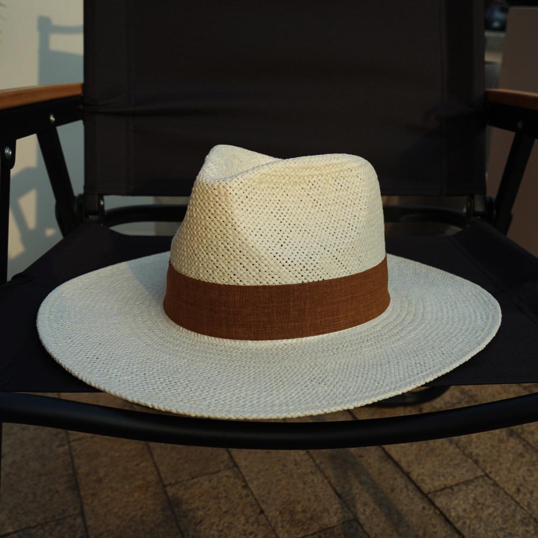 French retro white woven Panama jazz hat for men and women, summer sun protection and vacation, wide brimmed straw hat M 56-58cm коричневий
French retro white woven Panama jazz hat for men and women, summer sun protection and vacation, wide brimmed straw hat M 56-58cm коричневий