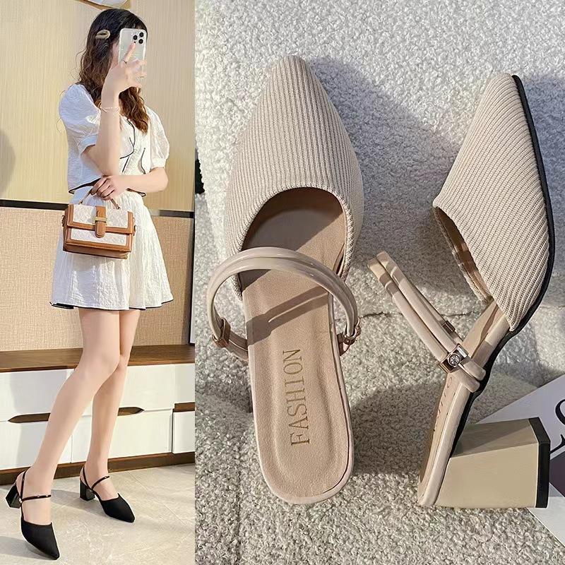 Pointed head, medium heel, thick heel, cool slippers, half-drag sandals for women s summer new breathable cloth, and outer wear. 34 чорний
Pointed head, medium heel, thick heel, cool slippers, half-drag sandals for women s summer new breathable cloth, and outer wear. 34 чорний