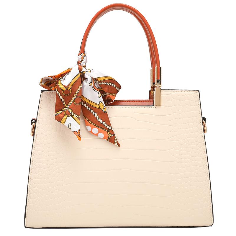 Сумка 2025 новая мессенджер большая вместимость атмосфера дама среднего возраста дарит сумку для мамы подарок на день рождения свадебная сумка
Сумка 2025 новая мессенджер большая вместимость атмосфера дама среднего возраста дарит сумку для мамы подарок на день рождения свадебная сумка