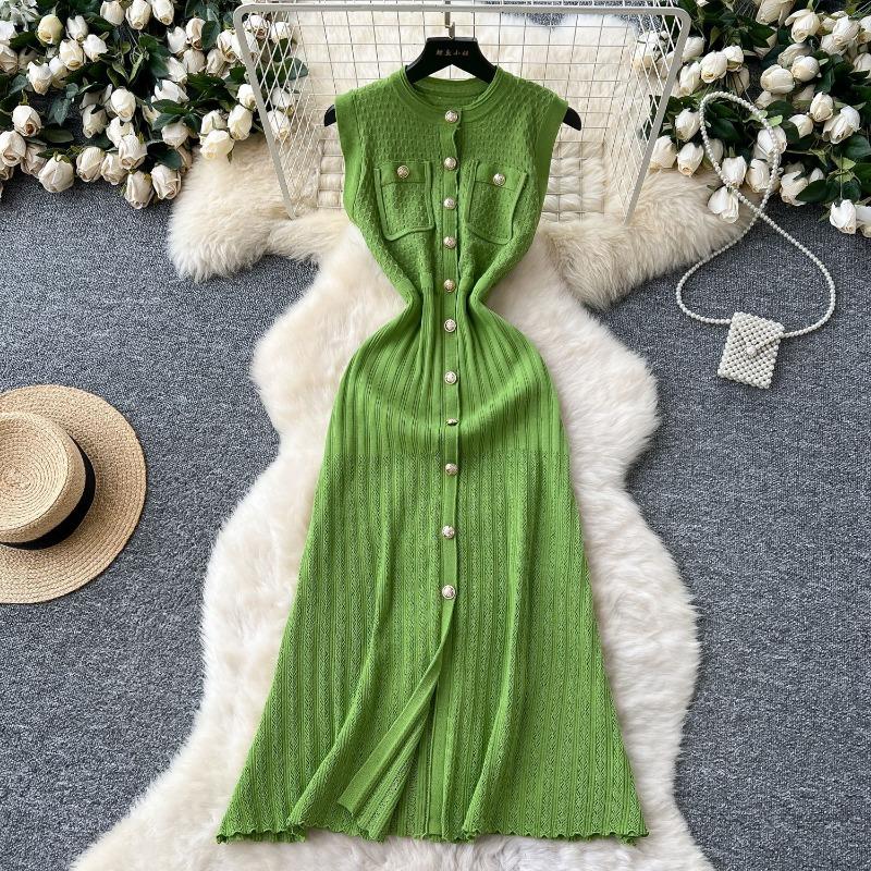 A High-end Round-neck Sleeveless Slimming Knitted Dress for Summer Women One Size бордовий
A High-end Round-neck Sleeveless Slimming Knitted Dress for Summer Women One Size бордовий