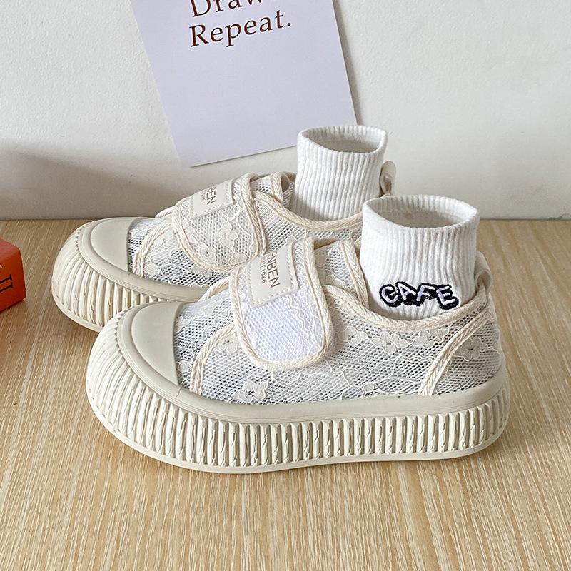Velcro little white shoes women s shoes 2024 summer new single mesh breathable mesh shoes hollow thin versatile sports shoes 35 чёрный
Velcro little white shoes women s shoes 2024 summer new single mesh breathable mesh shoes hollow thin versatile sports shoes 35 чёрный