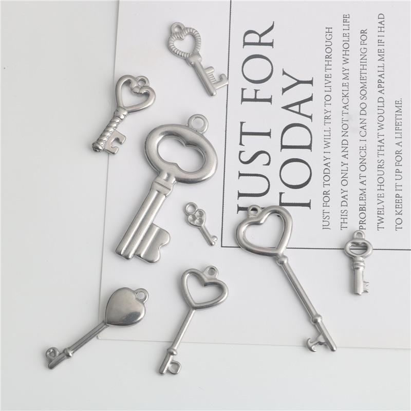 Нержавіюча сталь Серце та Ключ Бенедикта Підвіска Шарм Прикраса Model Q
Нержавіюча сталь Серце та Ключ Бенедикта Підвіска Шарм Прикраса Model Q