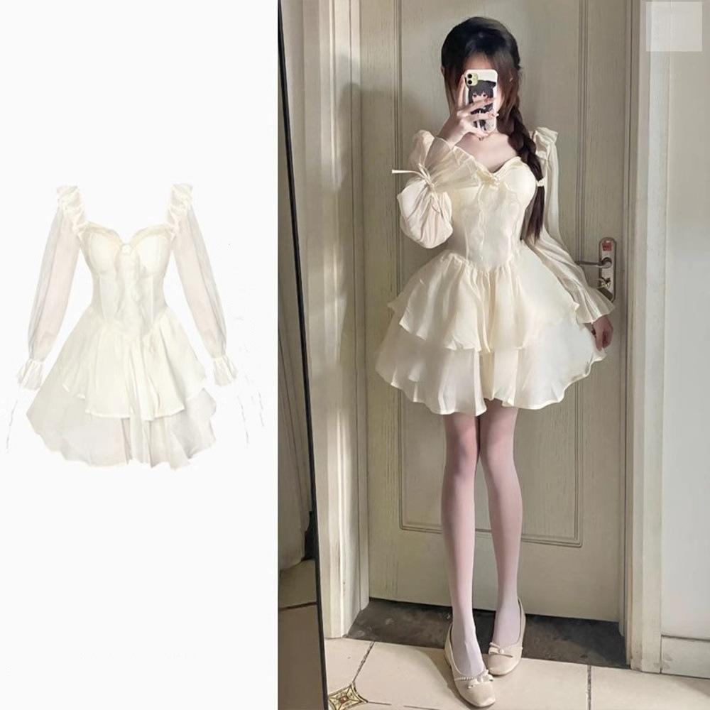 Elegant French Sweetheart Fairy Dress: Waist-Hugging, High-End Princess Short Skirt for Spring Extra Large
Elegant French Sweetheart Fairy Dress: Waist-Hugging, High-End Princess Short Skirt for Spring Extra Large