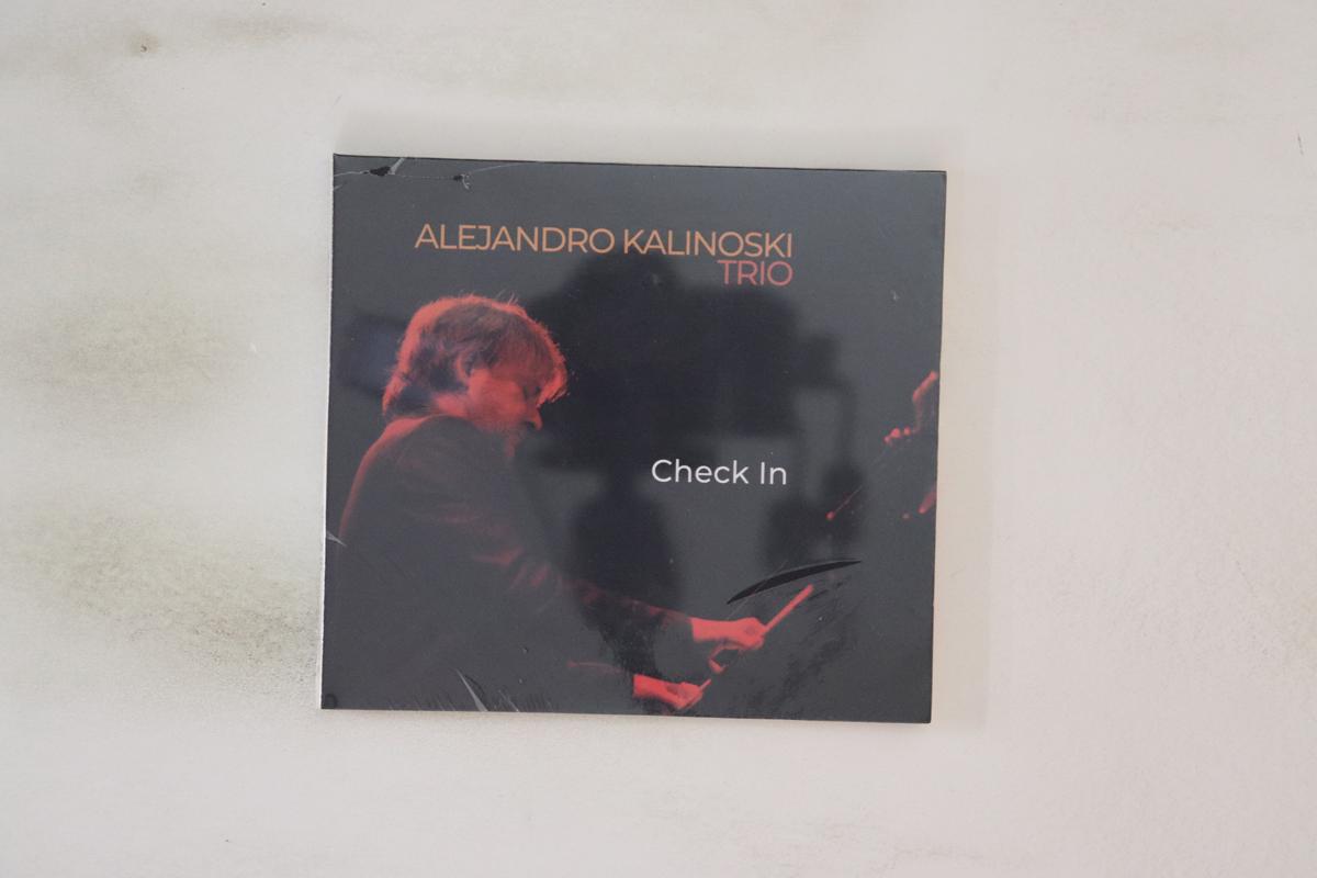 CD ALEJANDRO KALINOSKI TRIO - Check IN CLUB093 CLUB DEL DISCO 2018 Non Japan Jazz Used
CD ALEJANDRO KALINOSKI TRIO - Check IN CLUB093 CLUB DEL DISCO 2018 Non Japan Jazz Used
