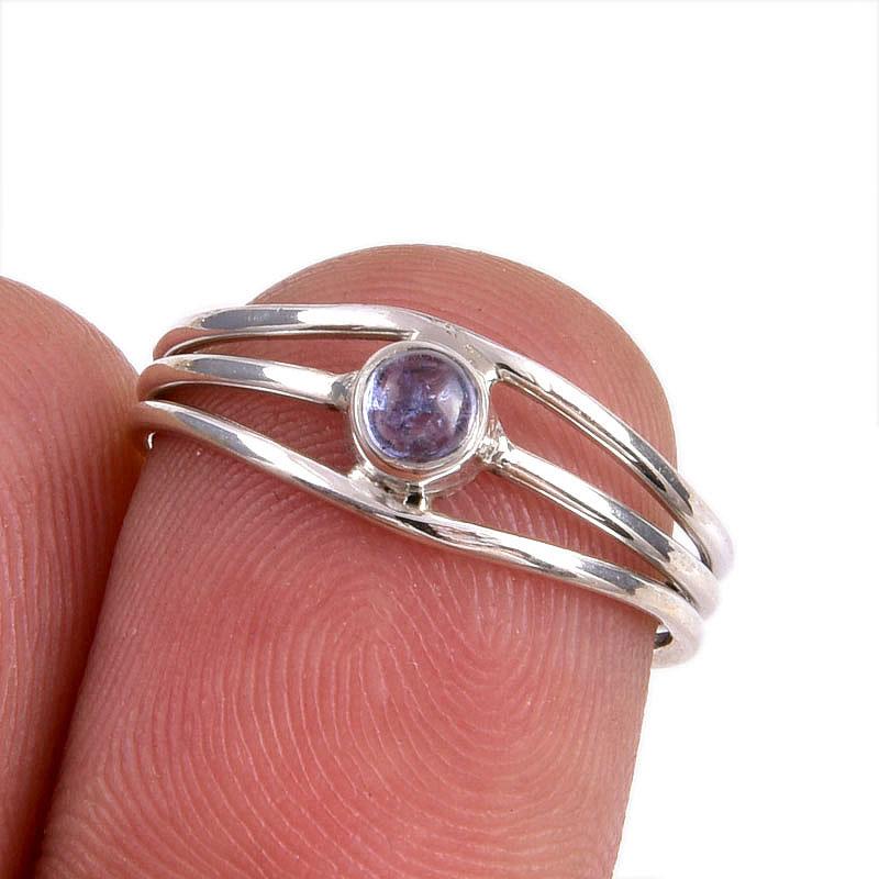 Natural Tanzanite Gemstone 925 Solid Sterling Silver Jewelry Ring Size 5.5 G2t32
Natural Tanzanite Gemstone 925 Solid Sterling Silver Jewelry Ring Size 5.5 G2t32